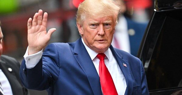 Mỹ phá hủy cây cầu cao nhất của Iran, ông Trump kêu gọi Tehran sớm lập thỏa thuận