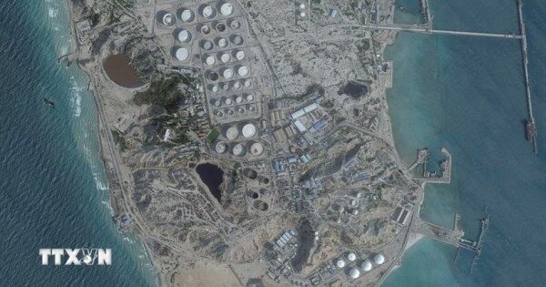 Bất chấp xung đột, sản lượng xuất khẩu dầu thô của Iran vẫn tăng