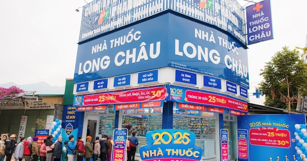 Long Châu đóng góp 68% doanh thu cho FPT Retail, gấp đôi nguồn thu từ FPT Shop