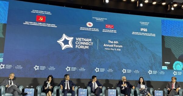 Ông Đậu Anh Tuấn: 'Đằng sau Intel, Samsung, các nhà cung cấp nước ngoài quy mô nhỏ cũng đang theo vào Việt Nam'