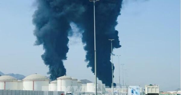UAE tăng tốc đầu tư vào hạ tầng và năng lượng sau khi rời OPEC